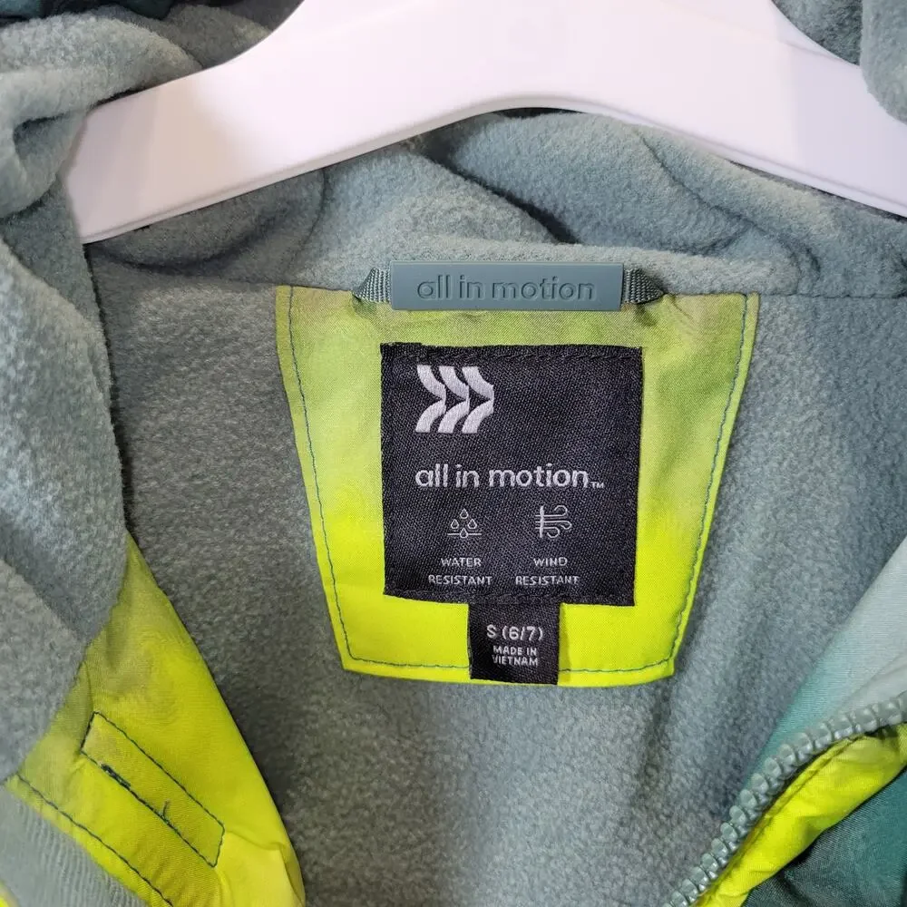 All In Motion Kids Multi-color Cold Weather Puffer Jacket, Sz S (6/7), NWT